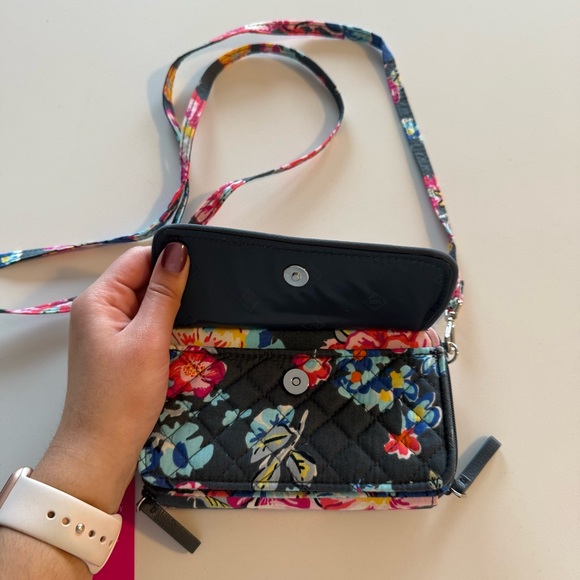 NWT Vera Bradley Crossbody - Picture 3 of 9